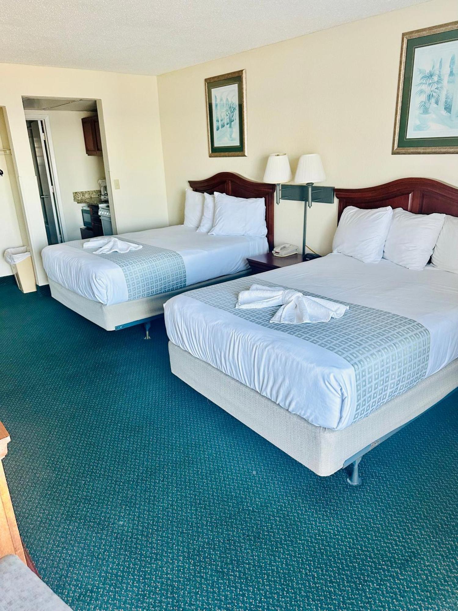מירטל ביץ' Boardwalk Beach Resort מראה חיצוני תמונה