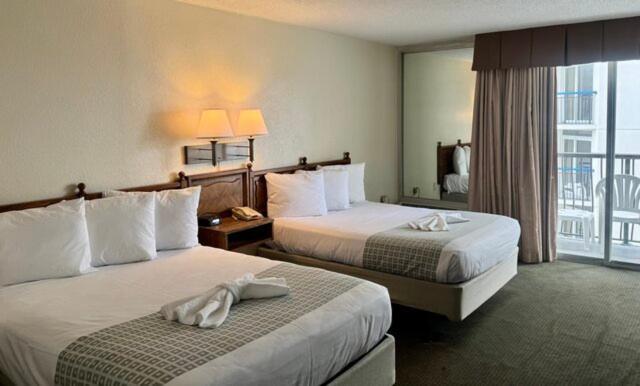 מירטל ביץ' Boardwalk Beach Resort מראה חיצוני תמונה